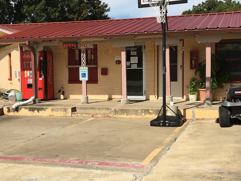 Budget Inn Motel Greenville Tx Экстерьер фото